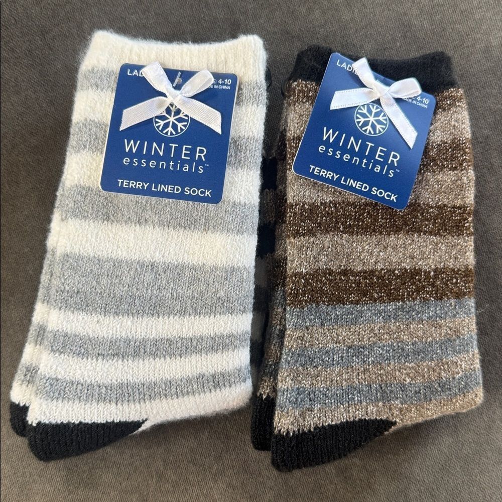 Womens Winter Essentials Terry Lined Striped Socks 1xBrown 1xWhite Size 4-10 NEW